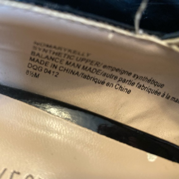 Nine West Rounded Toes Heels - Picture 5 of 6